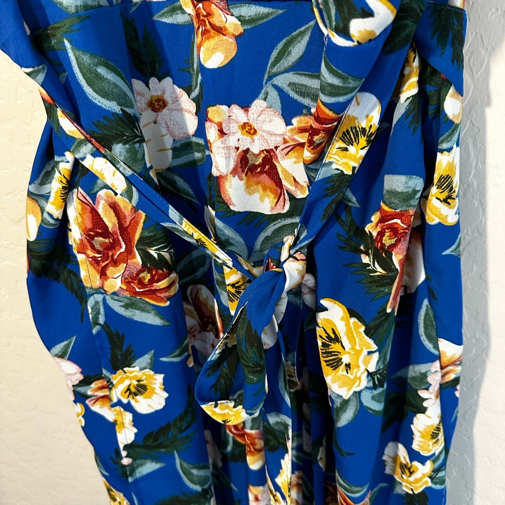 💙TOXIK Blue Hawaiian Floral Jumpsuit - Picture 4 of 9